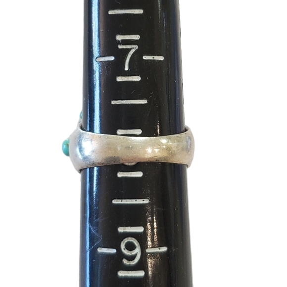 Vintage Sterling Large Turquoise and Gemstone Ring - Picture 14 of 15